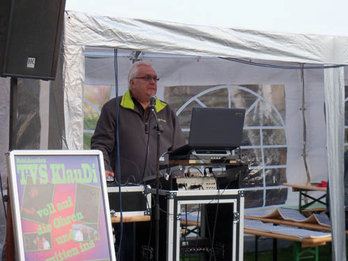 Musik von DJ TVS KlauDi zum 11. Bikertreffen 2016 in Mötzlich