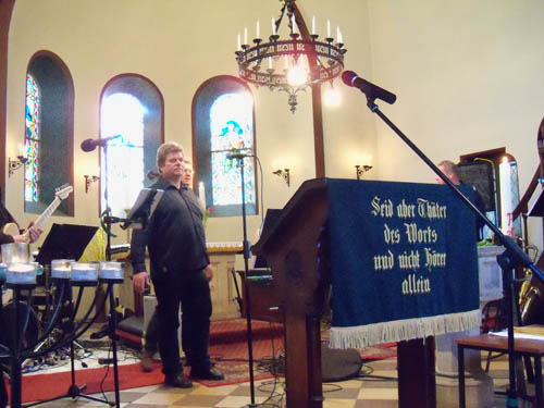 Bikertreffen 2016 in Mötzlich Kirche Bild 8 von Edda Gießler