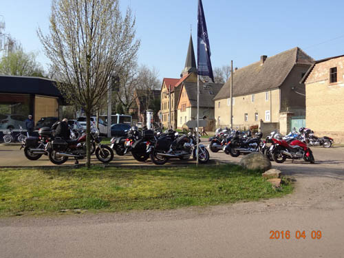 Bikertreffen 2016 Mötzlich Bild 5 von Simone Meyer