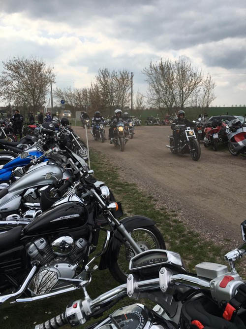 Bikertreffen 2016 Mötzlich Unterwegs Bild 18 von Simone Meyer