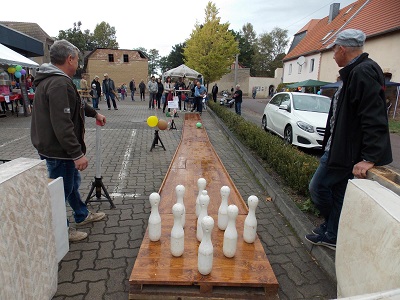 In diesem Jahr ist es uns nach langer Zeit gelungen eine Kegelbahn zu organisieren.